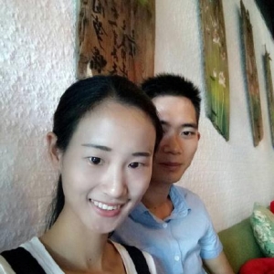 同年同月同日生的他们结婚，8年爱情长跑领证结婚