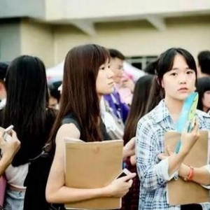 大学生励志，一个农村女孩的独白：上大学有什么用？