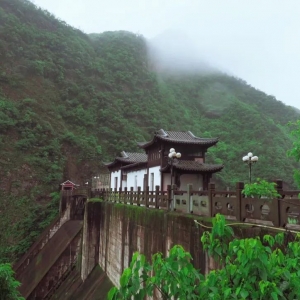 关于雨的古诗 《春夜喜雨》最善解人意的春雨