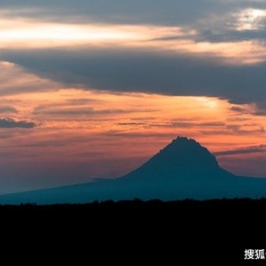 国庆旅游短句朋友圈,国庆游玩发朋友圈的句子？