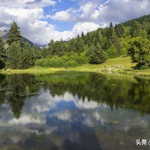 汪国真、毕淑敏、余秋雨经典文摘及可供细品的话语