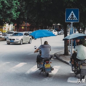 情感故事：在东莞打工，19岁的我与26岁夜店女孩的一段情缘