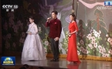 胡歌、宋轶上《新闻联播》，在“中朝友好年”开幕式上担任主持人